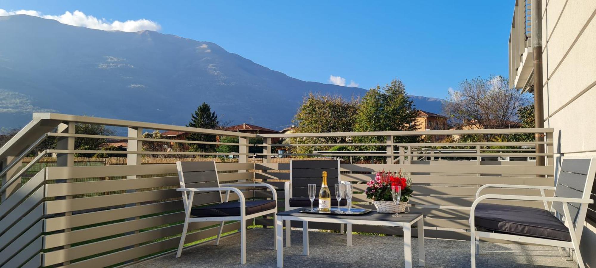 Villa Sunrise - Luxury Property With Pool & Large Private Garden, Few Steps From The Beach, Ideal For People With Mobility Issues Villa *