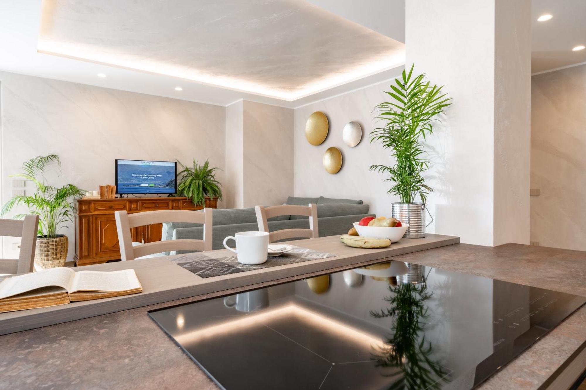 Villa Sunrise - Luxury Property With Pool & Large Private Garden, Few Steps From The Beach, Ideal For People With Mobility Issues Villa *