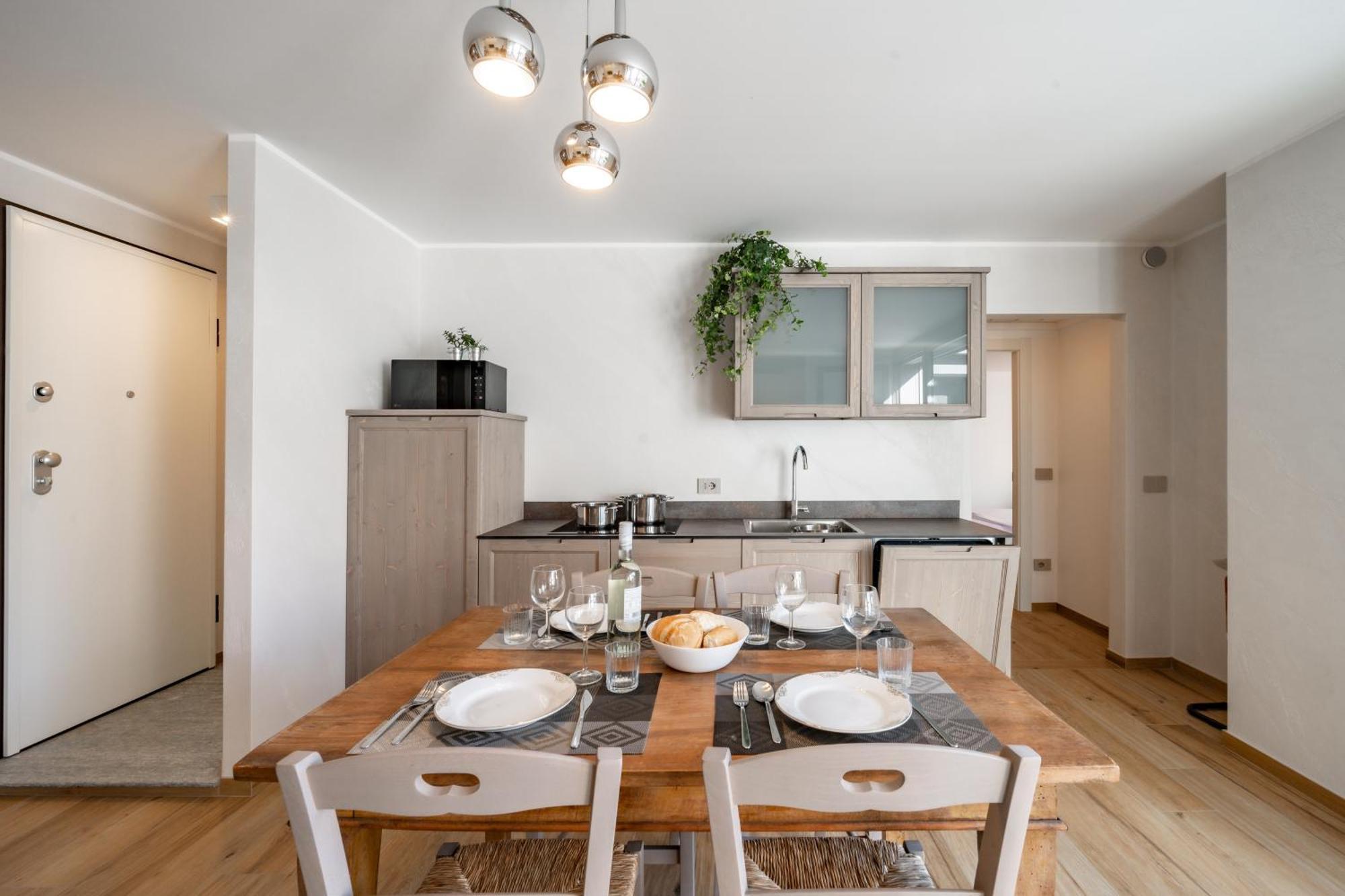 Villa Sunrise - Luxury Property With Pool & Large Private Garden, Few Steps From The Beach, Ideal For People With Mobility Issues