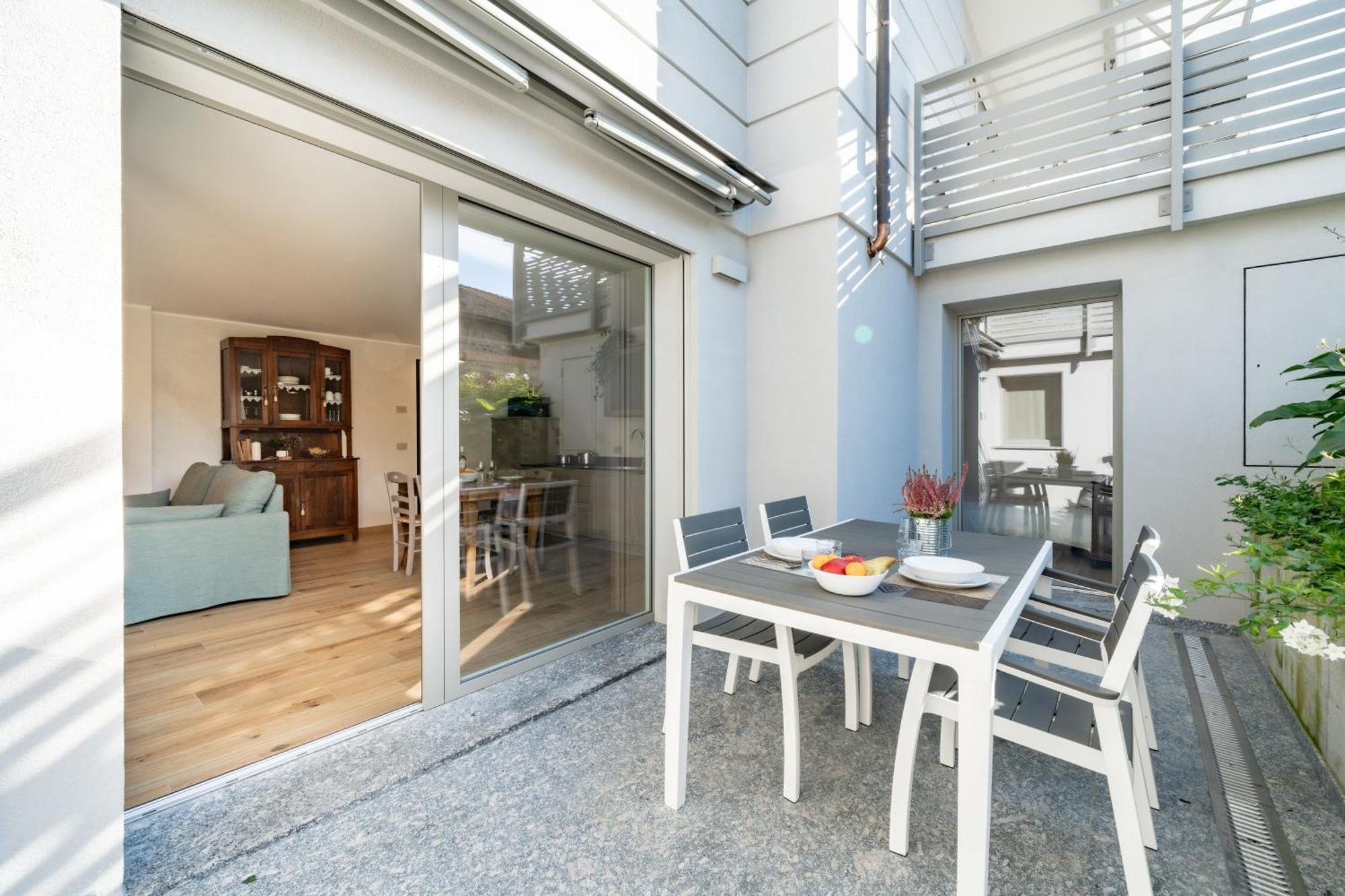 Villa Sunrise - Luxury Property With Pool & Large Private Garden, Few Steps From The Beach, Ideal For People With Mobility Issues Villa *